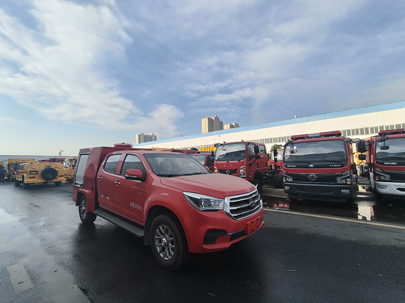 五十鈴雙排皮卡高壓噴霧車(chē)