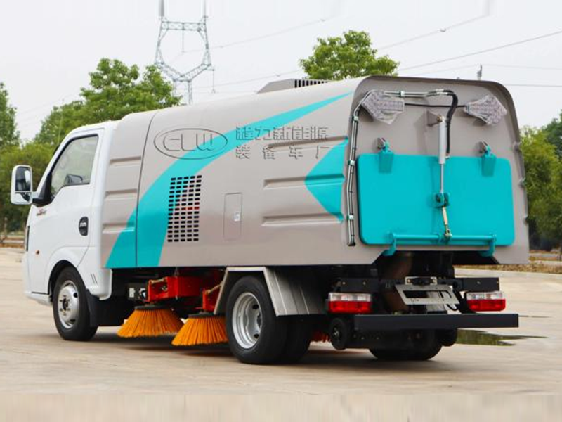 東風(fēng)CL5040TSLBEV型純電動(dòng)掃路車