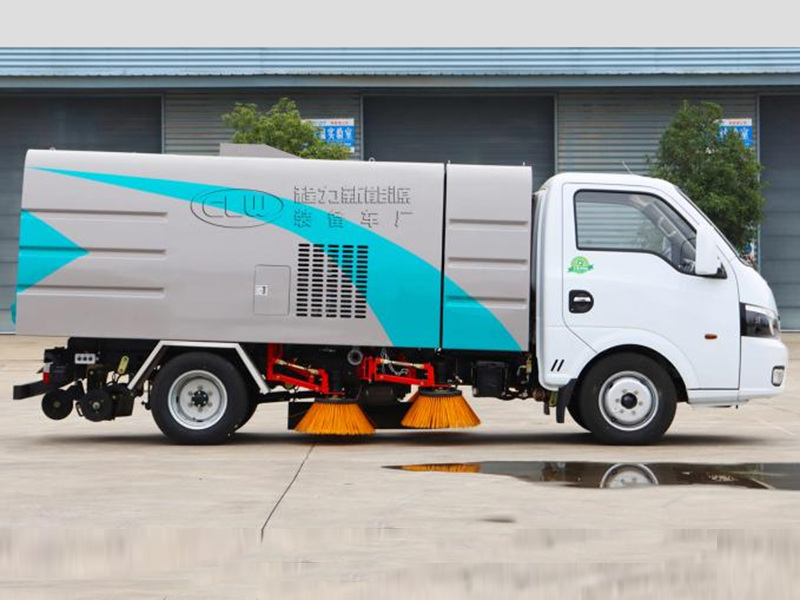 東風(fēng)CL5040TSLBEV型純電動(dòng)掃路車