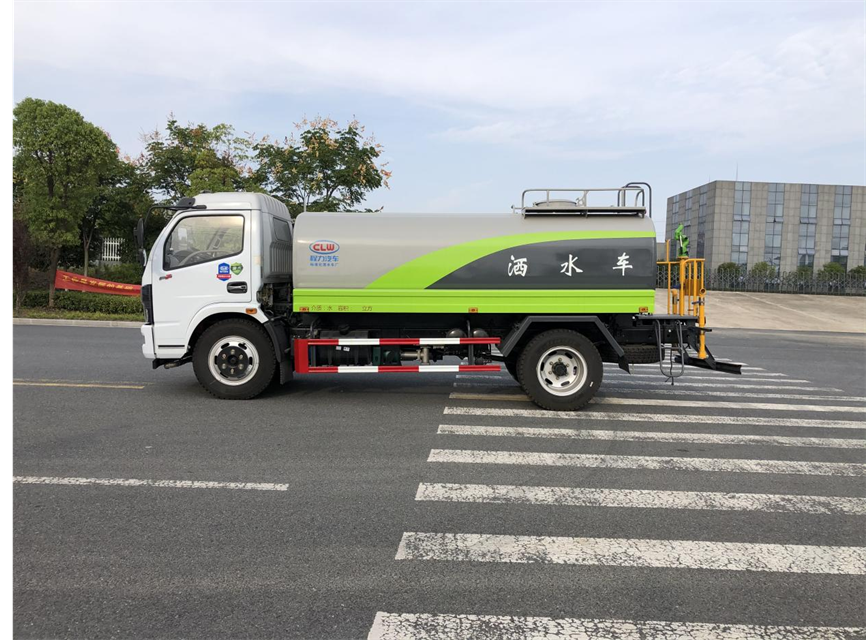 D7.F7系列9.28方灑水車(chē)