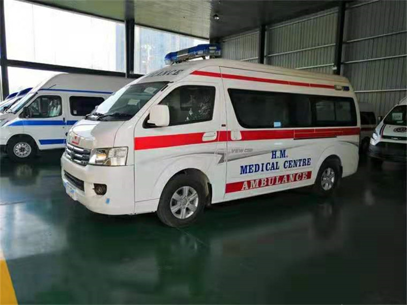福田G9救護(hù)車（轉(zhuǎn)運(yùn)型、監(jiān)護(hù)型）汽油版